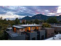 More Details about MLS # 4598971 : 2010 PEARL ST B BOULDER CO 80302